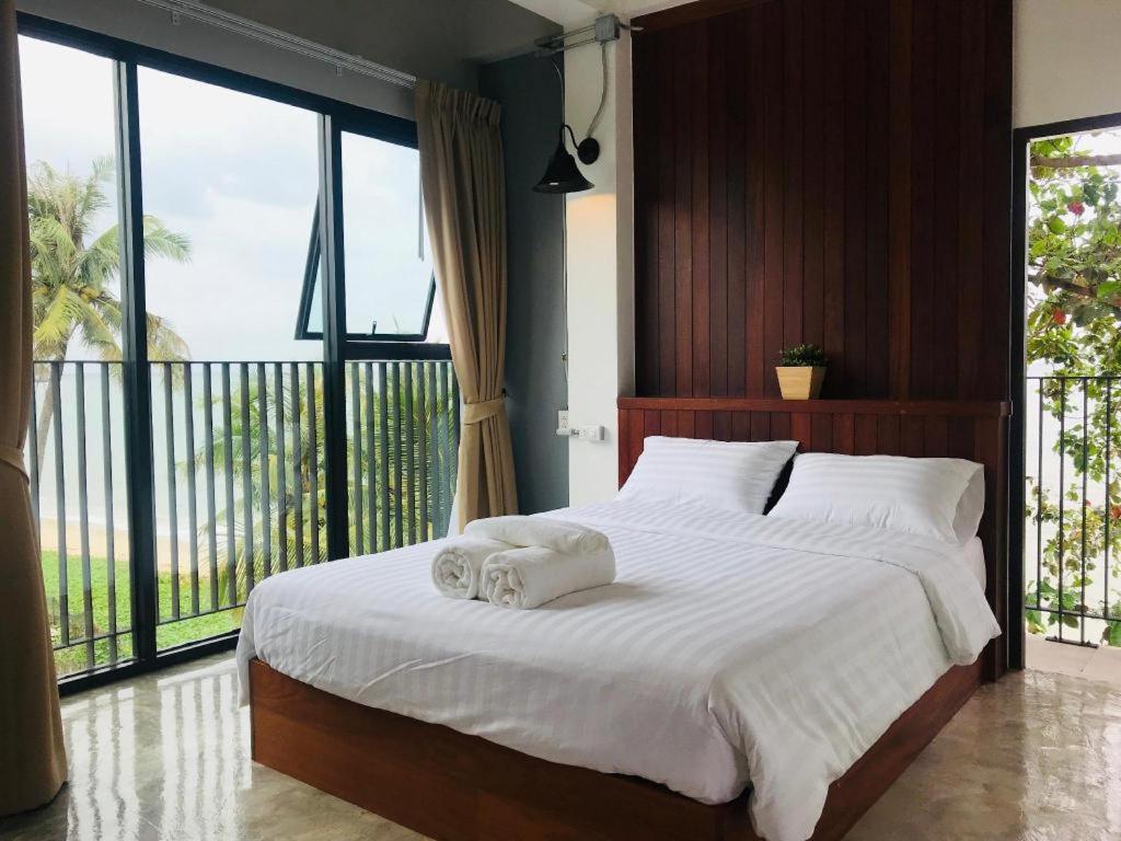 Joy Hotel Prachuap Khiri Khan Exterior photo